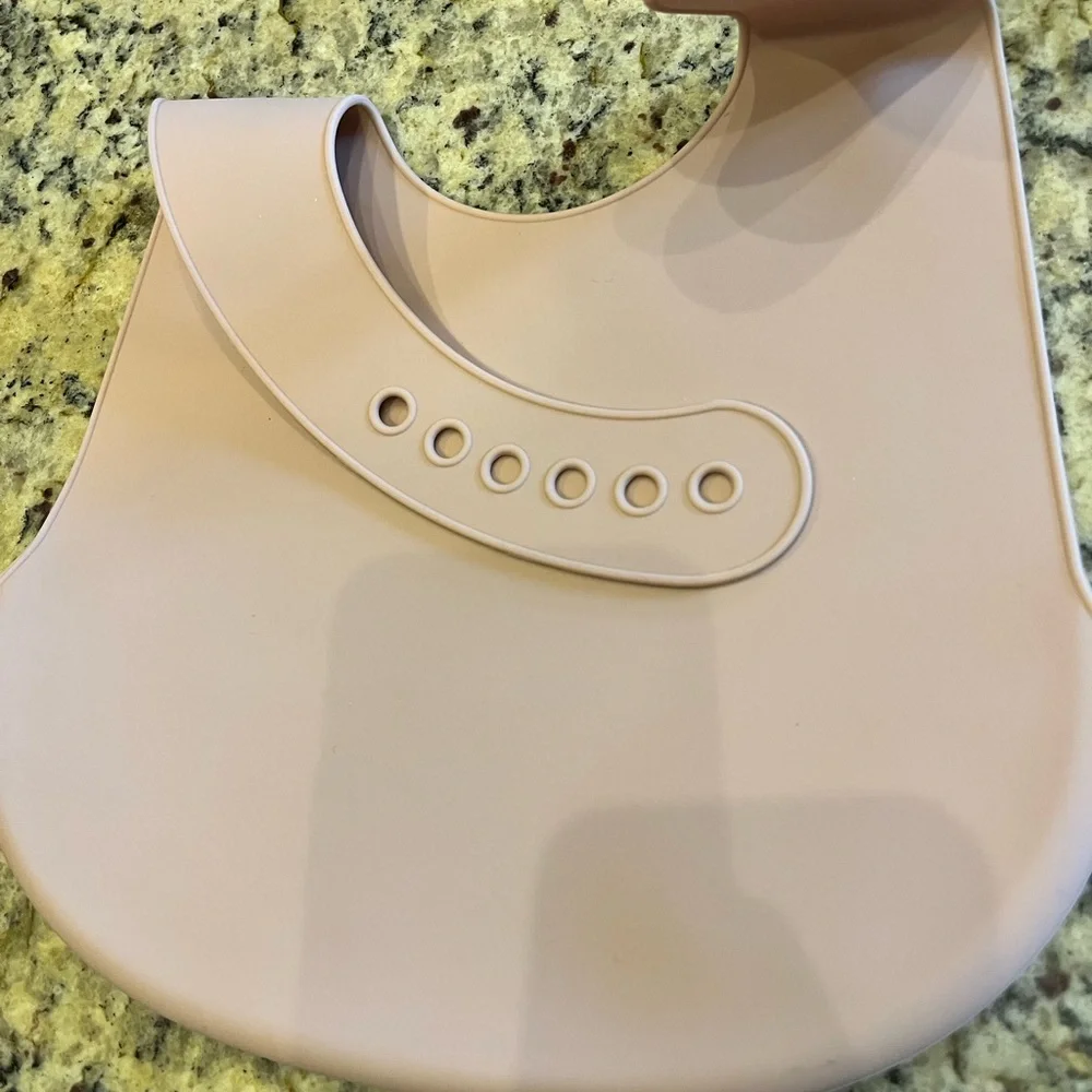 New! Silicone Baby Bib in Pink